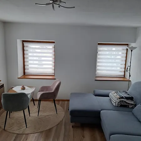 Daire Apartma Pirc